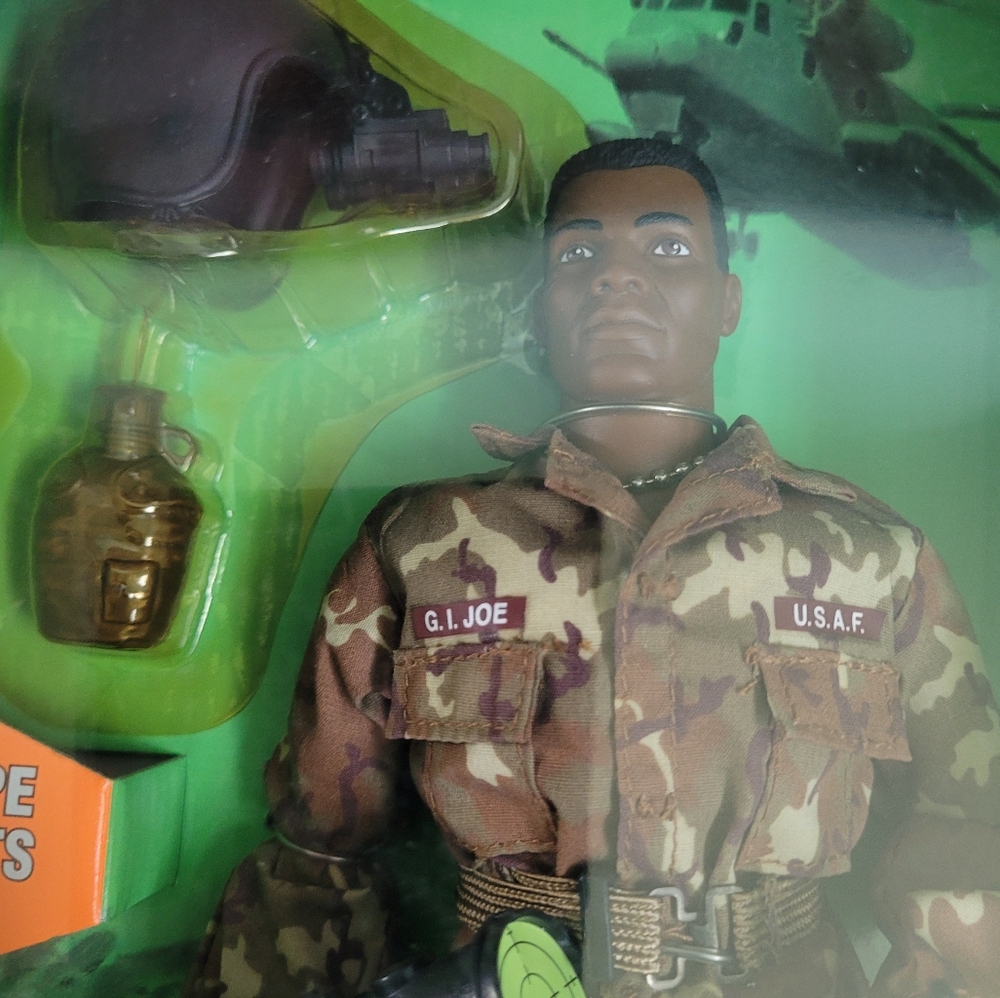 Hasbro 2000 G.I. Joe Air Force Special Ops USAF Soldier 12” Figure - Picture 3 of 8